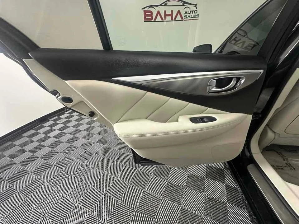 2015 Infiniti Q50 - Image 17 of 20