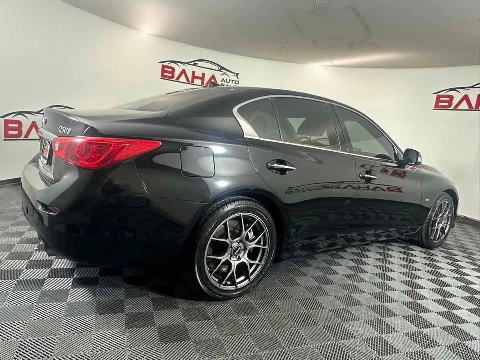 2015 Infiniti Q50 - Image 9 of 20