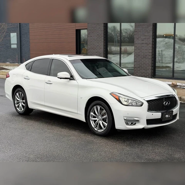 2015 Infiniti M/Q70 4th Gen - Image 11 of 11