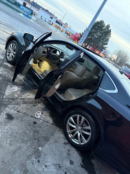 2015 Infiniti M/Q70 4th Gen - Image 12 of 12