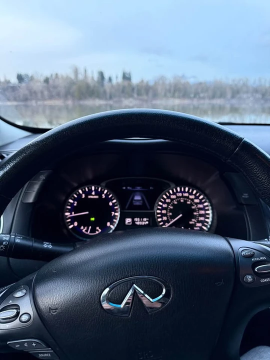 2015 Infiniti QX30 - Image 2 of 16