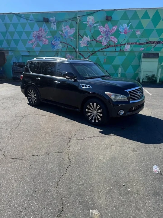 2015 Infiniti QX80 - Image 2 of 6