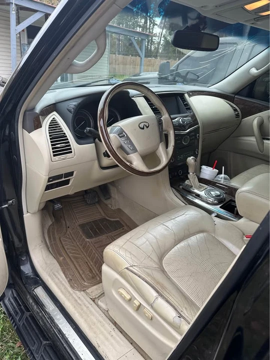 2015 Infiniti QX80 - Image 4 of 4