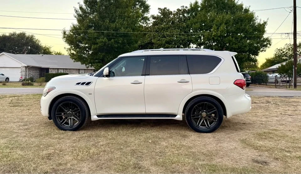 2015 Infiniti QX80 - Image 2 of 14