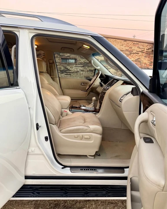 2015 Infiniti QX80 - Image 11 of 14