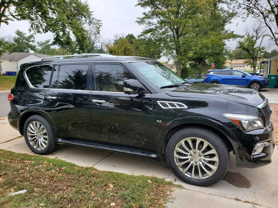 2015 Infiniti QX80 - Image 2 of 12