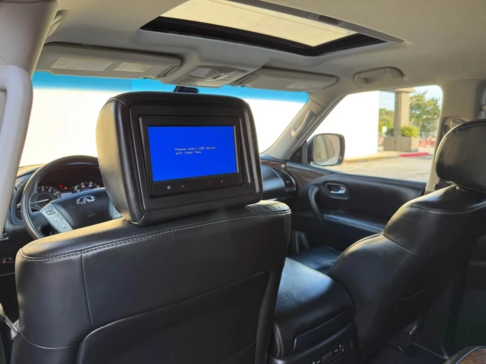 2015 Infiniti QX80 - Image 6 of 17