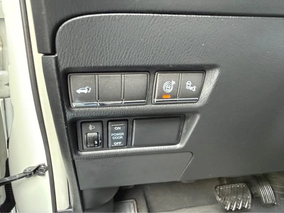 2015 Infiniti QX80 - Image 12 of 17