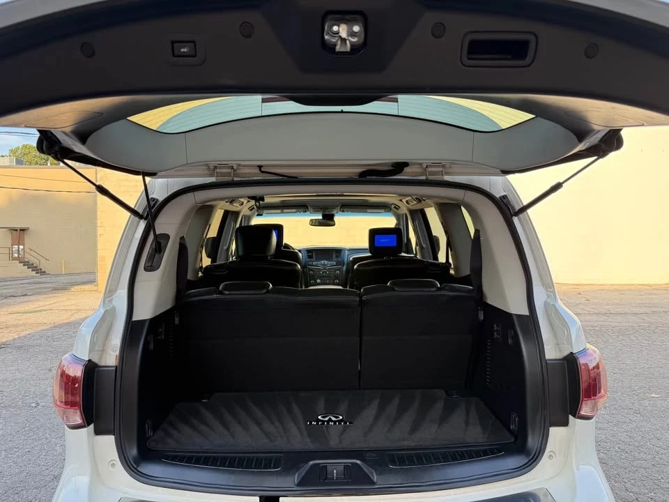 2015 Infiniti QX80 - Image 11 of 17
