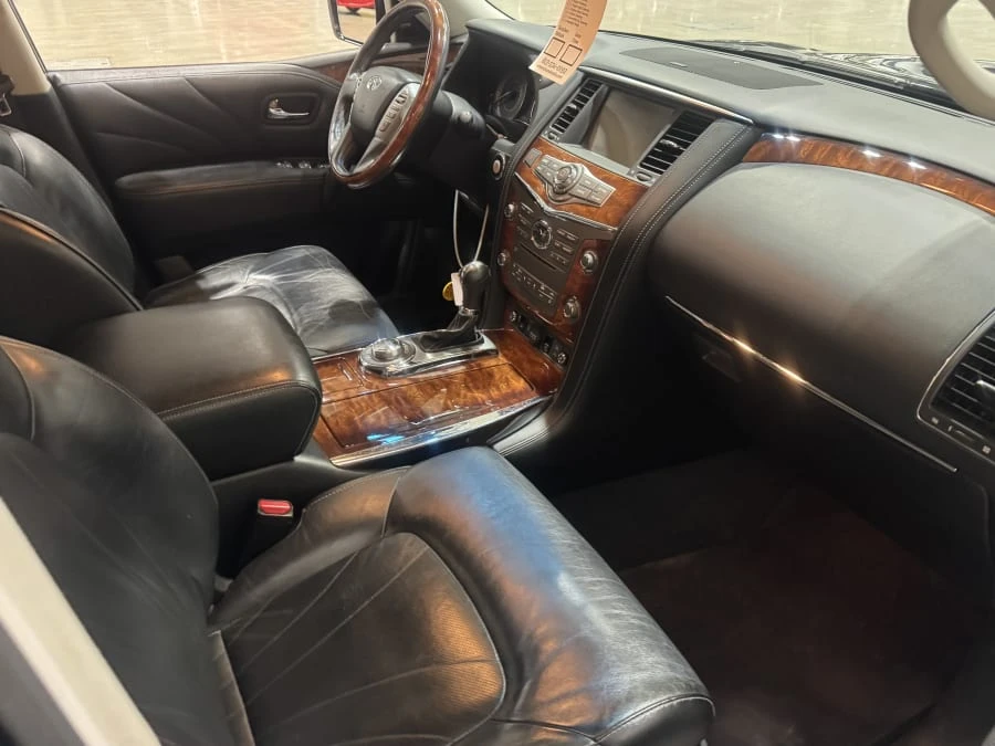 2015 Infiniti QX80 - Image 8 of 10