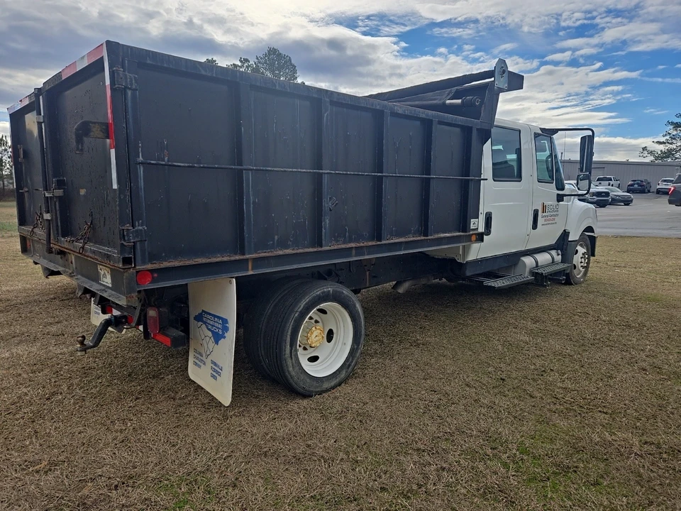 2015 International 4300 - Image 6 of 10