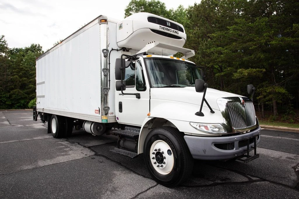 2015 International Harvester - Image 2 of 12