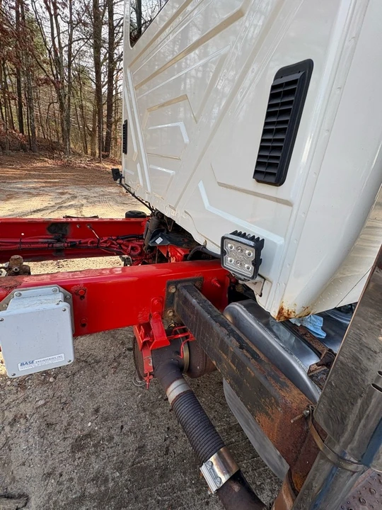 2015 International 4300 - Image 10 of 21