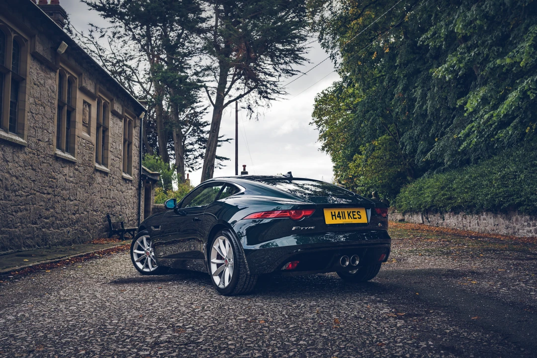 2015 Jaguar F-Type 1st Gen - Image 12 of 31