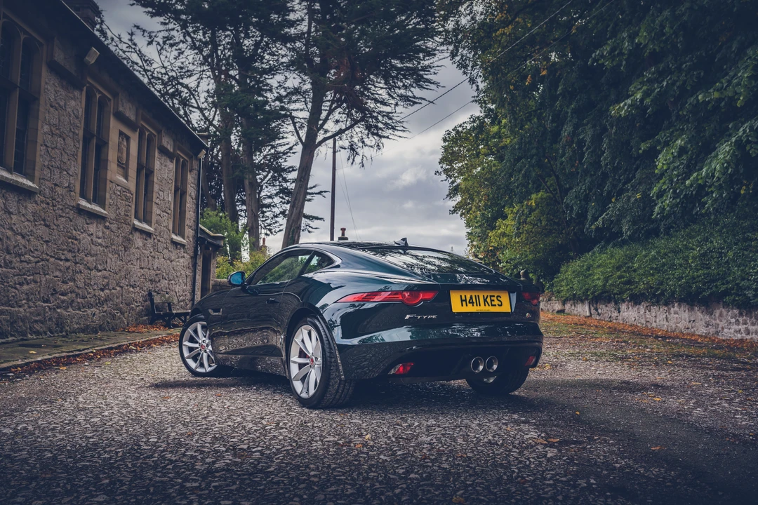 2015 Jaguar F-Type 1st Gen - Image 14 of 31