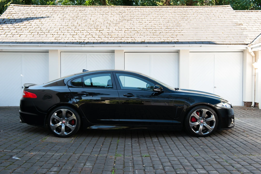 2015 Jaguar X250 XFR - Image 14 of 31