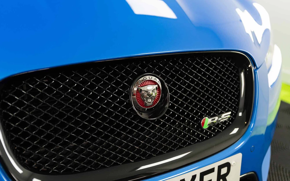 2015 Jaguar X250 XFR - Image 26 of 31