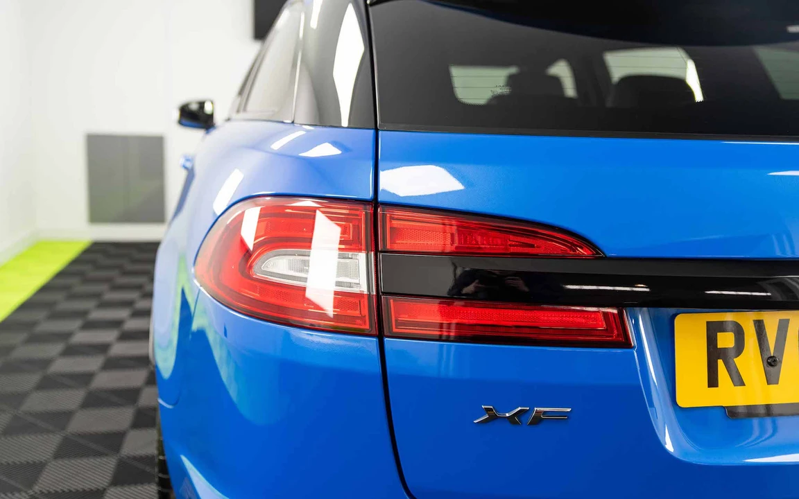 2015 Jaguar X250 XFR - Image 28 of 31