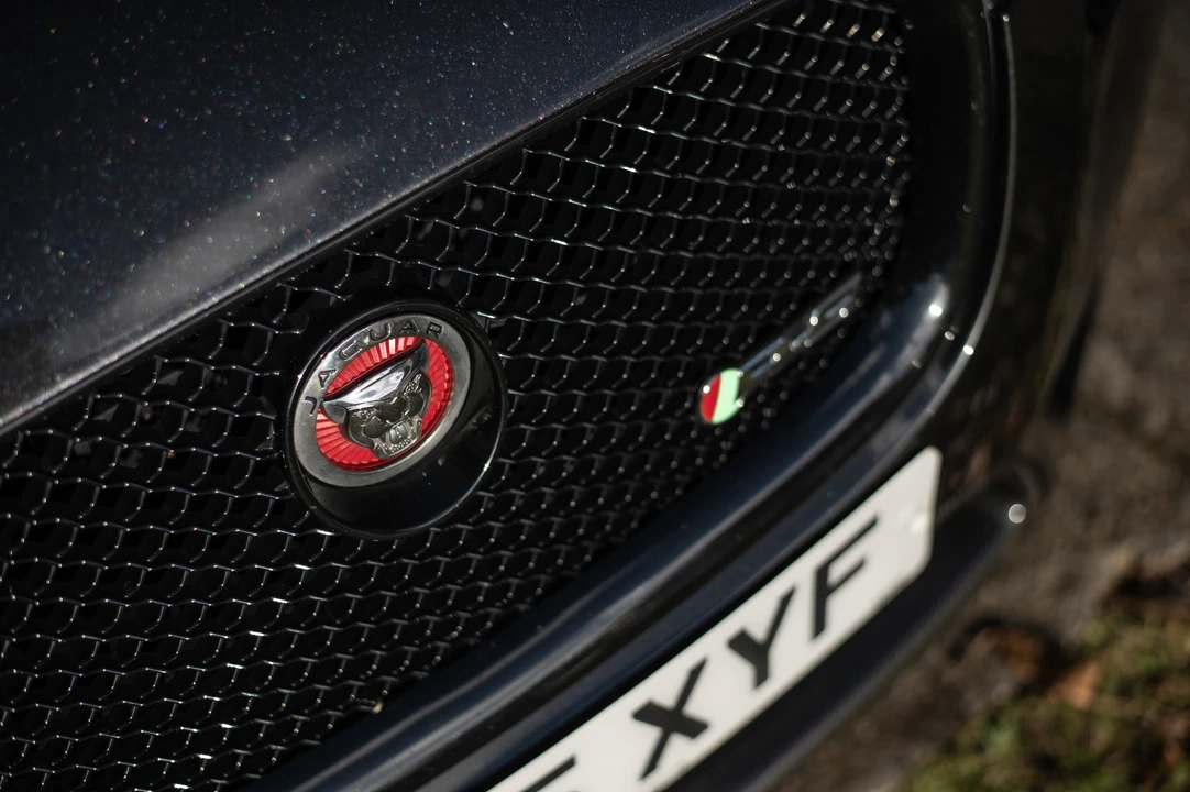 2015 Jaguar X250 XFR - Image 18 of 31