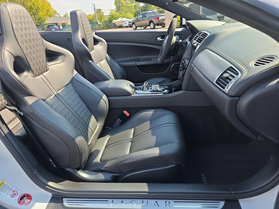 2015 Jaguar X150 XKR - Image 8 of 12