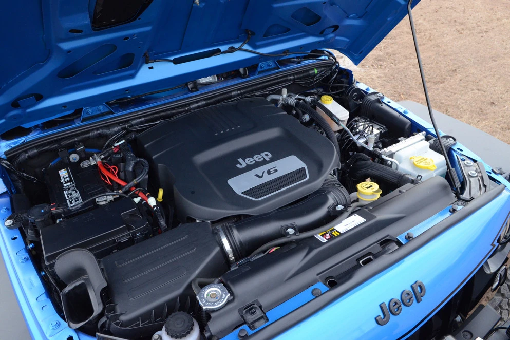 2015 Jeep JK Wrangler - Image 2 of 5