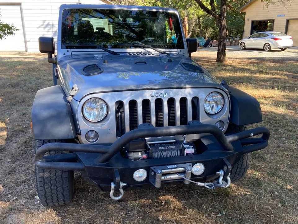 2015 Jeep JK Wrangler - Image 2 of 5