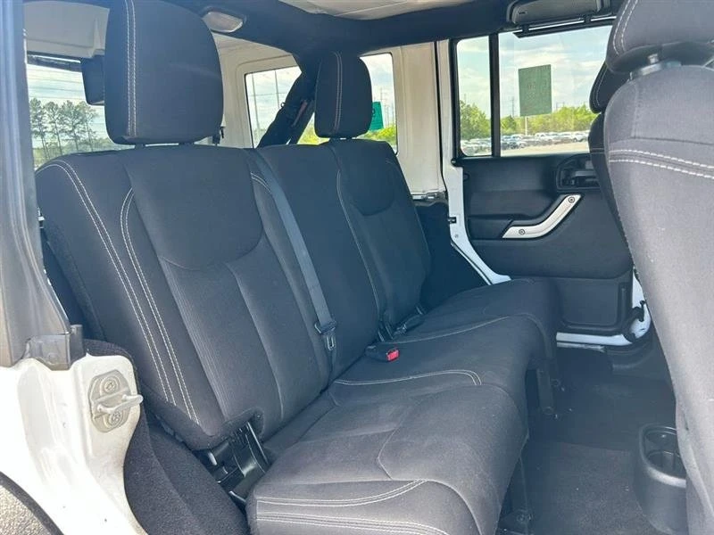 2015 Jeep JK Wrangler - Image 15 of 20