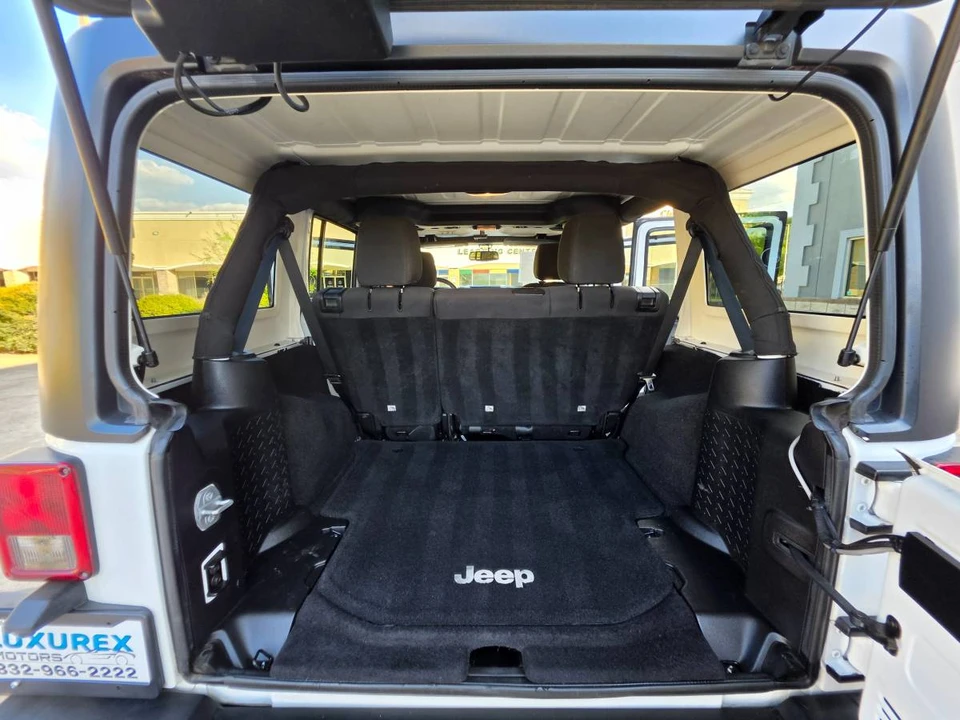 2015 Jeep JK Wrangler - Image 16 of 23