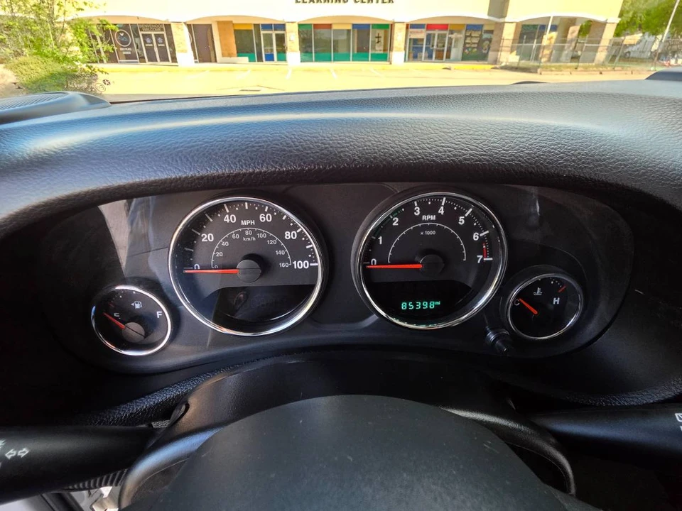 2015 Jeep JK Wrangler - Image 18 of 23