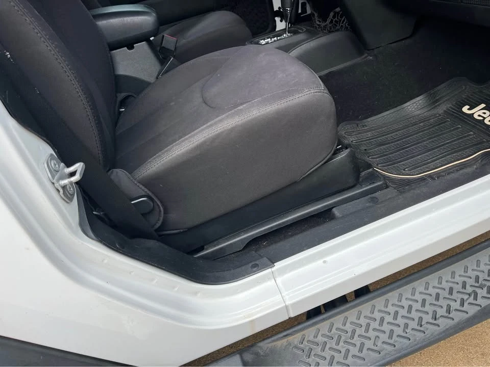 2015 Jeep JK Wrangler - Image 13 of 19