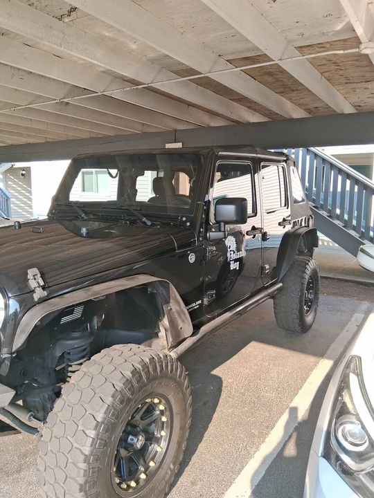 2015 Jeep JK Wrangler - Image 2 of 4