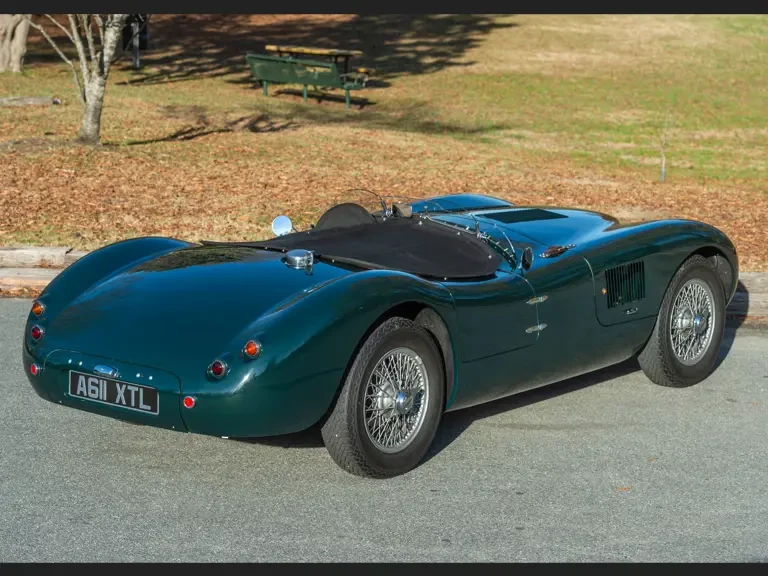 2015 Jaguar Replica - Image 14 of 31