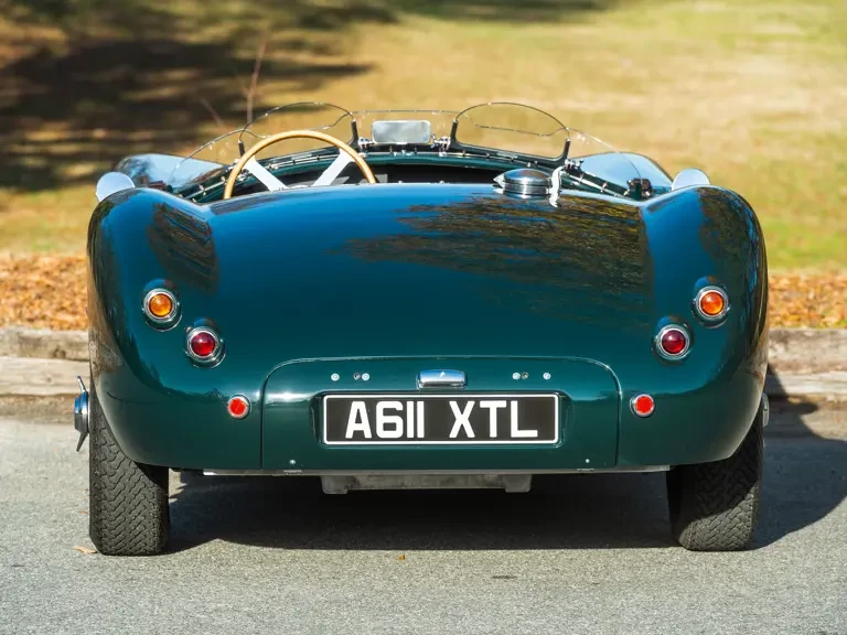 2015 Jaguar Replica - Image 8 of 31