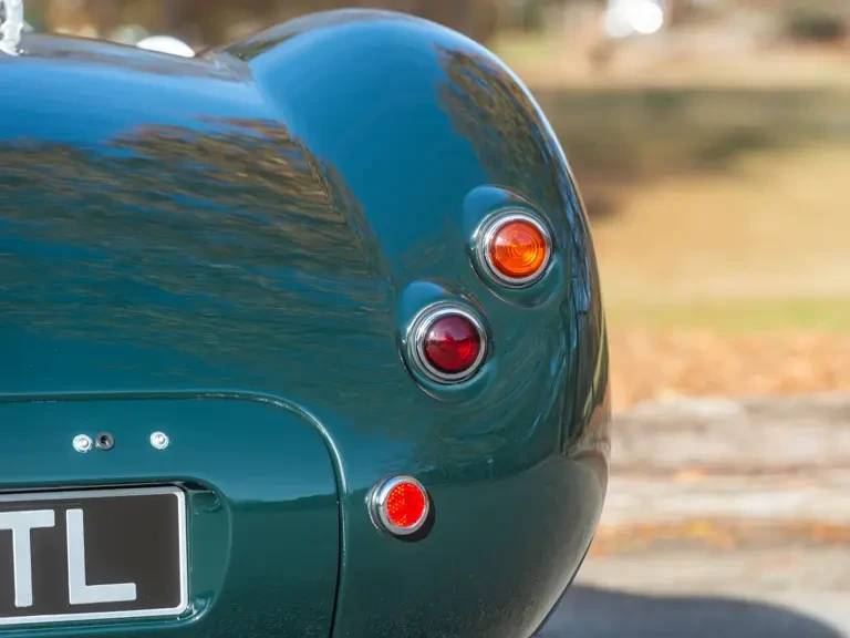 2015 Jaguar Replica - Image 26 of 31