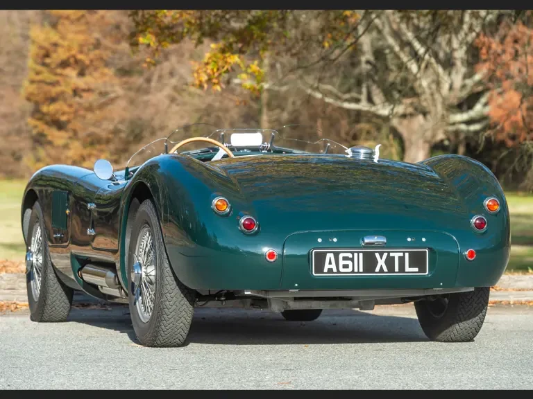 2015 Jaguar Replica - Image 10 of 31