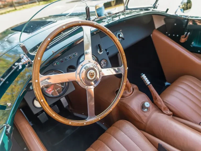 2015 Jaguar Replica - Image 5 of 31