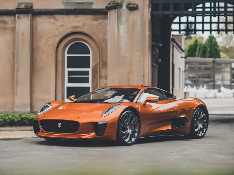 2015 Jaguar Replica - Image 2 of 31