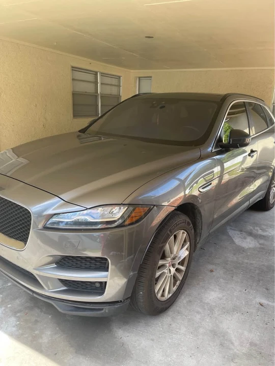 2015 Jaguar F-Pace - Image 4 of 8