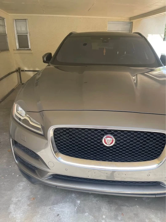 2015 Jaguar F-Pace - Image 5 of 8