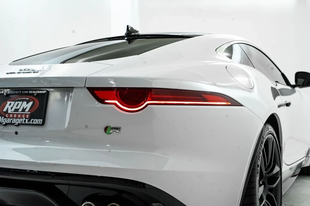 2015 Jaguar F-Type R 1st Gen - Image 13 of 21