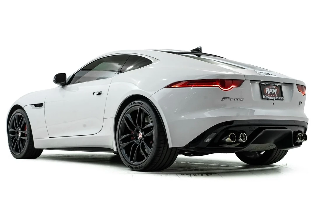 2015 Jaguar F-Type R 1st Gen - Image 11 of 21