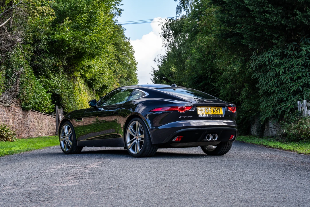 2015 Jaguar F-Type 1st Gen - Image 5 of 31