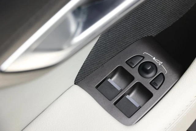 2015 Jaguar F-Type 1st Gen - Image 11 of 12
