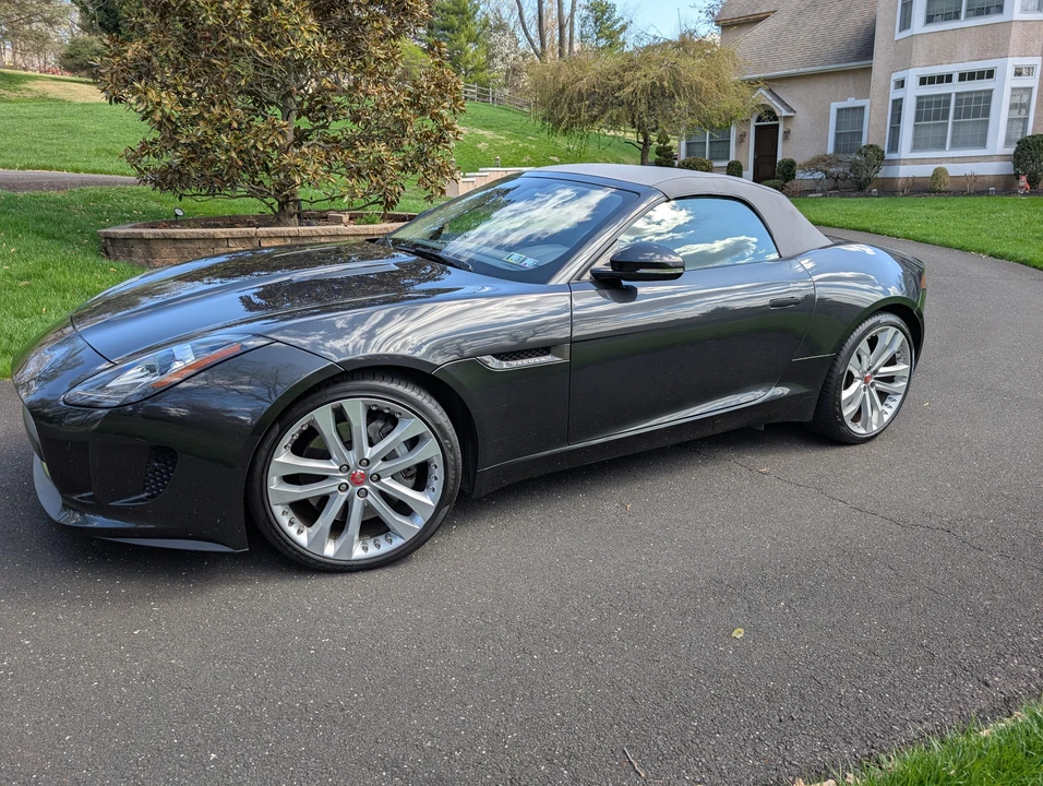 2015 Jaguar F-Type 1st Gen - Image 16 of 31