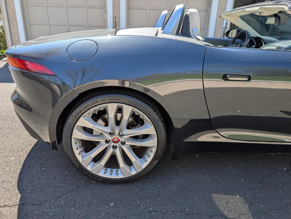 2015 Jaguar F-Type 1st Gen - Image 29 of 31