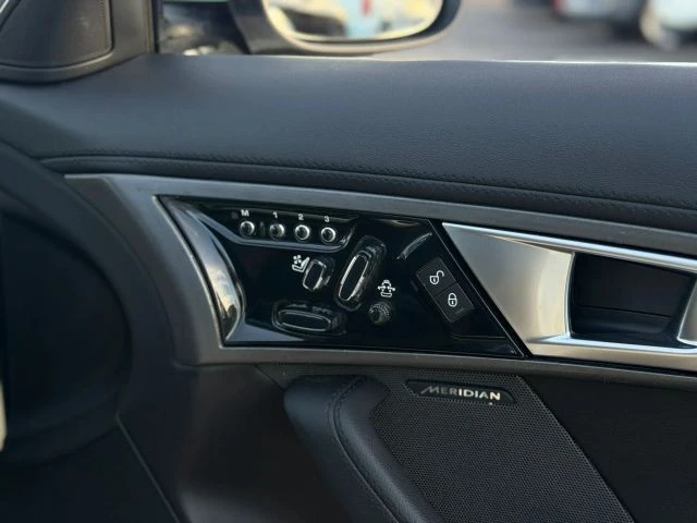 2015 Jaguar F-Type 1st Gen - Image 15 of 28