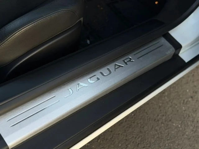 2015 Jaguar F-Type 1st Gen - Image 14 of 28