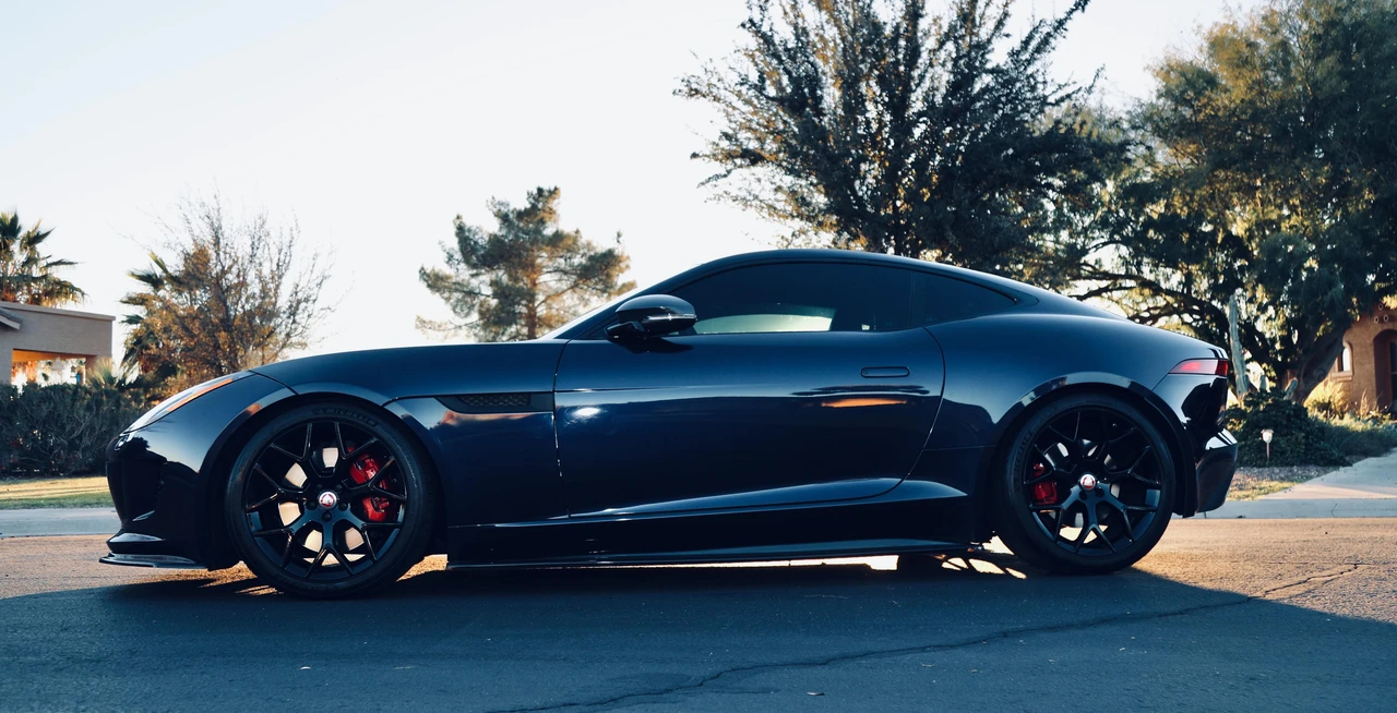 2015 Jaguar F-Type 1st Gen - Image 10 of 26