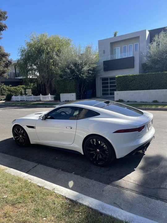 2015 Jaguar F-Type R 1st Gen - Image 14 of 31