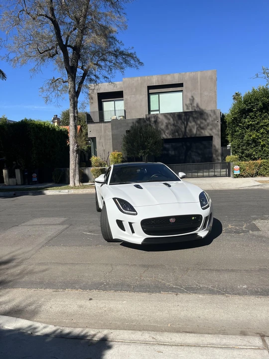 2015 Jaguar F-Type R 1st Gen - Image 10 of 31